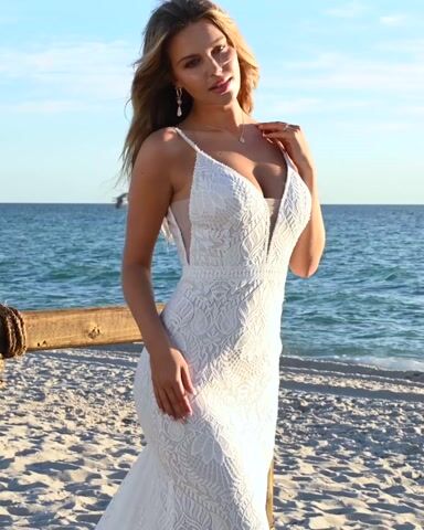 Janine Bohemian Knit Lace Wedding Dress | Rebecca Ingram | Maggie Sottero