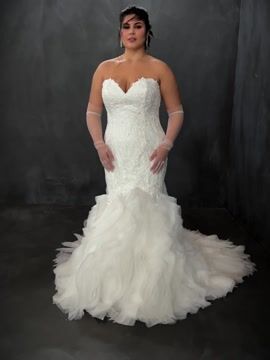 Beaded mermaid wedding dress with best sale tulle skirt